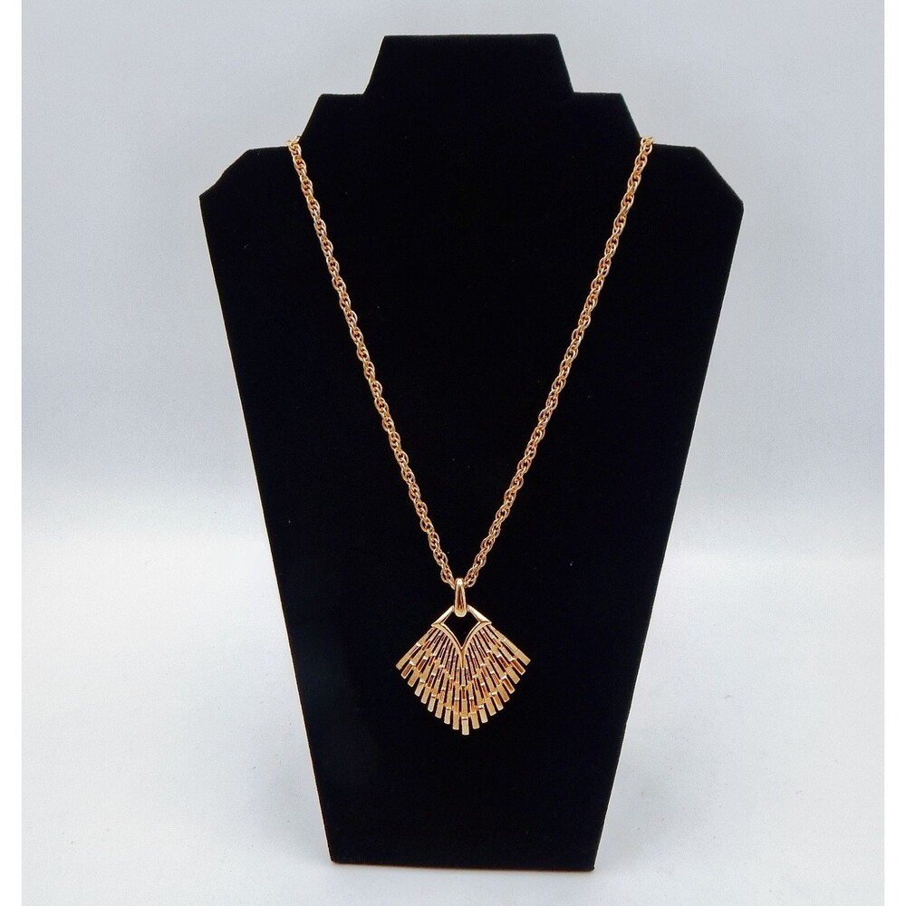 Crown Trifari Pendant Fan Gold Tone Necklace Chain Dual Texture Art Deco